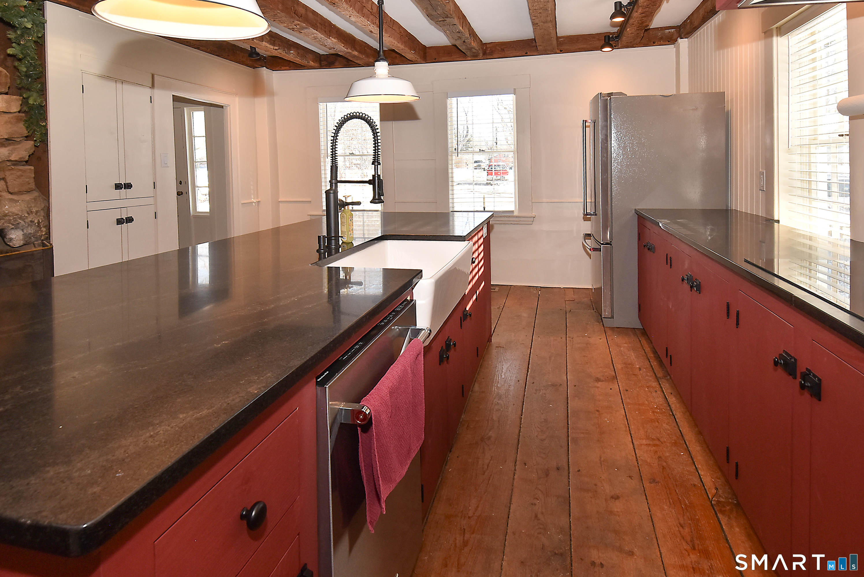 483 N Road Ashford, CT 06278 - Photo 13 of 40