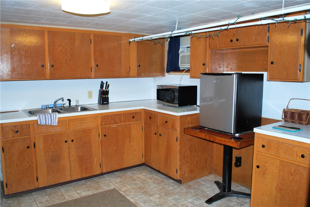 17 Raphael Avenue Providence, RI 02904 - Photo 13 of 21 Gallery Image 13