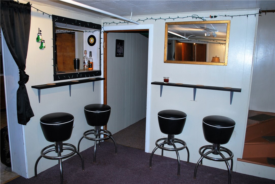 17 Raphael Avenue Providence, RI 02904 - Photo 14 of 21 Gallery Image 14