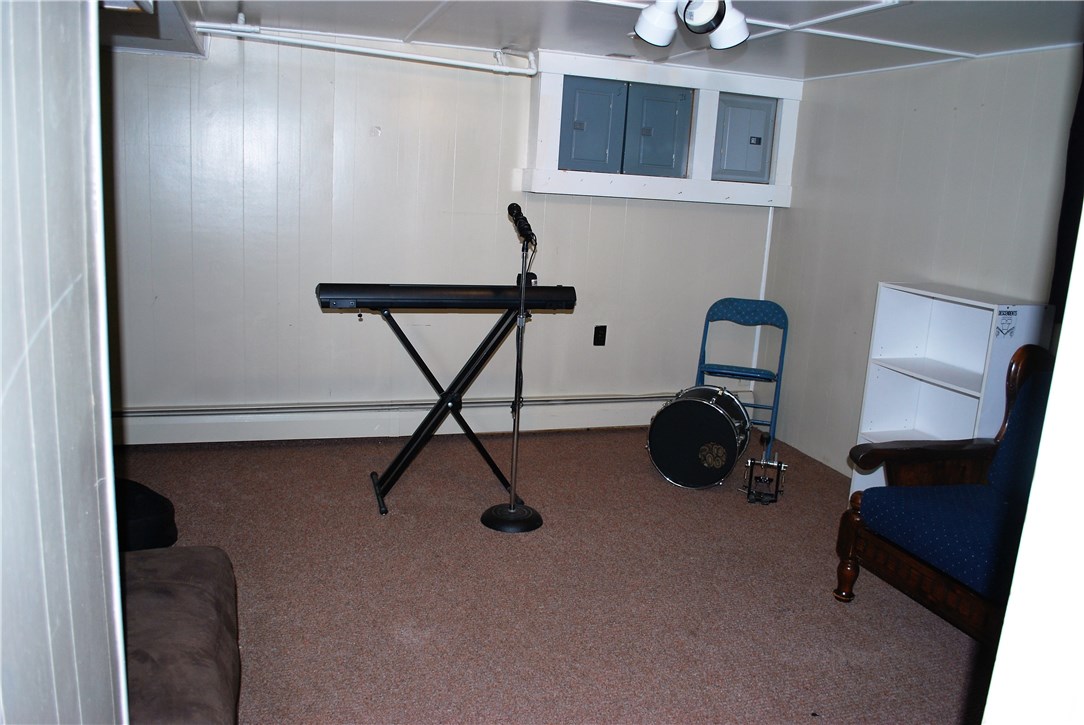 17 Raphael Avenue Providence, RI 02904 - Photo 16 of 21 Gallery Image 16