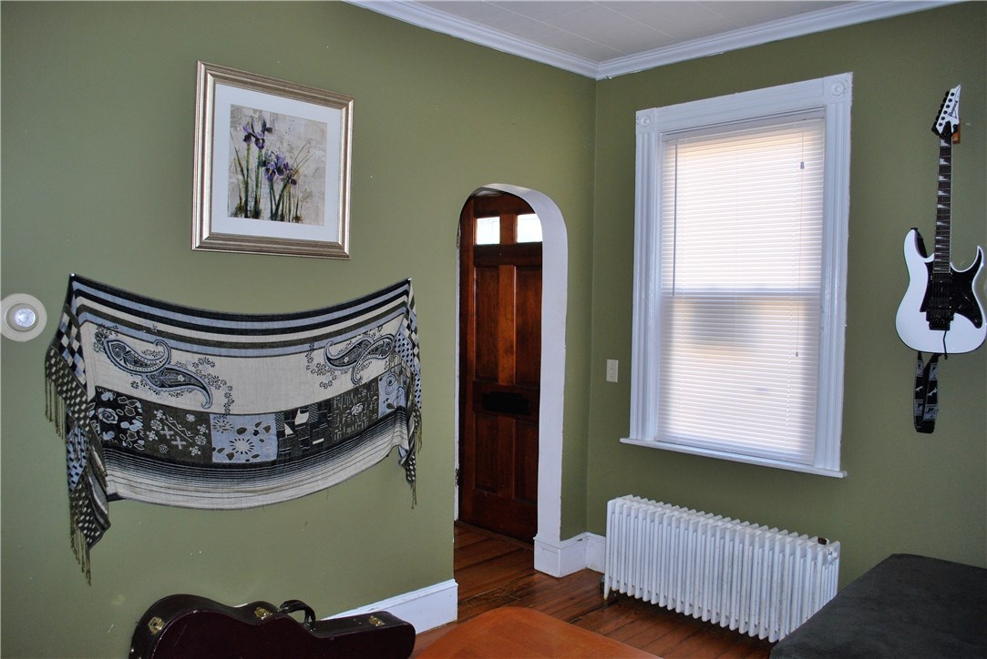 17 Raphael Avenue Providence, RI 02904 - Photo 8 of 21 Gallery Image 8