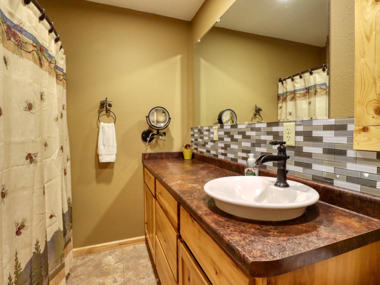 2099 Musky Road Eagle River, WI 54521 - Photo 15 of 20 Gallery Image 15