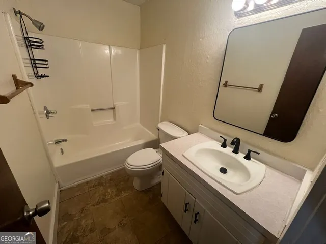 $1,850 | 916 Curry Circle Southeast, Conyers, GA 30094