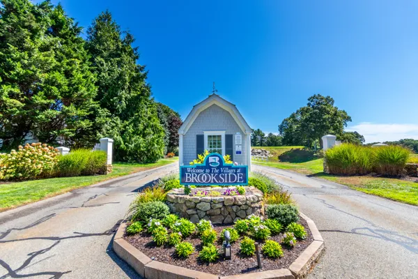 $649,000 | 13 Hollyhock Knoll Court, Unit 13, Buzzards Bay, MA 02532