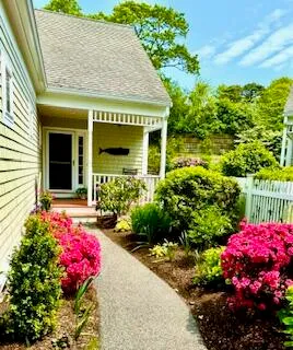 $649,000 | 13 Hollyhock Knoll Court, Unit 13, Buzzards Bay, MA 02532