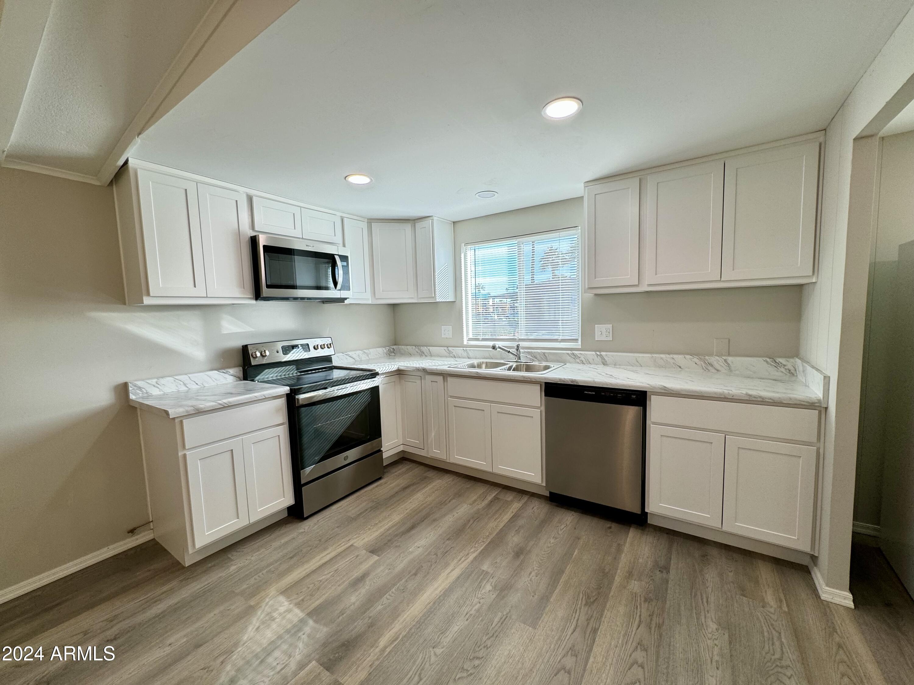 400 West Baseline Road, Unit 308 Tempe, AZ 85283 - Photo 5 of 19 IMG_8083