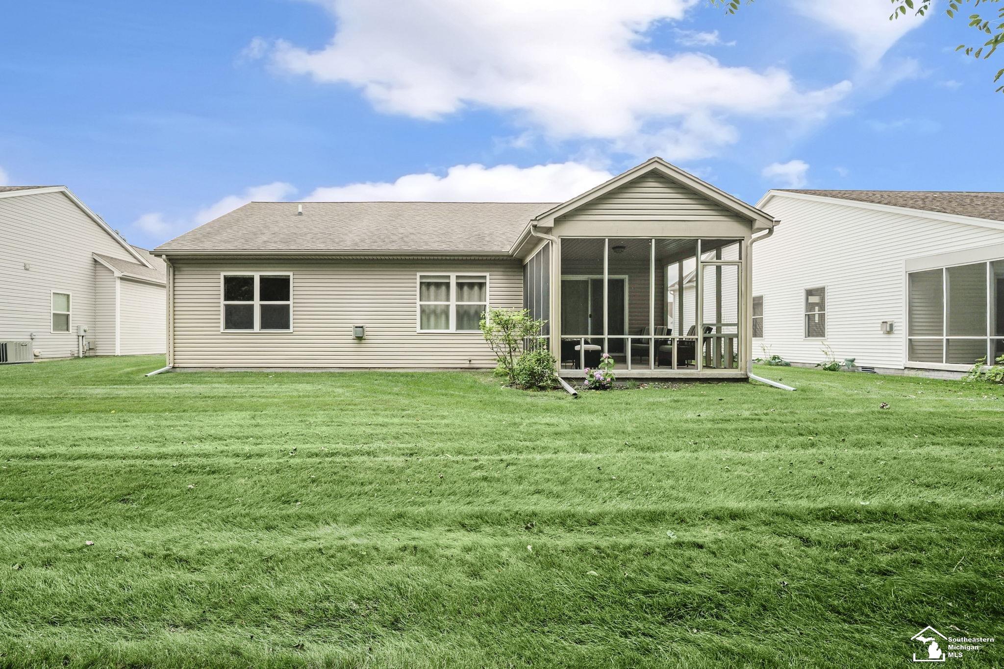 7277 Netty Road Lambertville, MI 48144 - Photo 30 of 31 50182373-ce6be940-fd14-4c67-ad7e-aac315953701.JPG