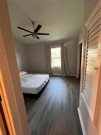 $1,900 | 16543 Lake Brigadoon Circle, Tampa, FL 33618