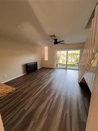 $1,900 | 16543 Lake Brigadoon Circle, Tampa, FL 33618