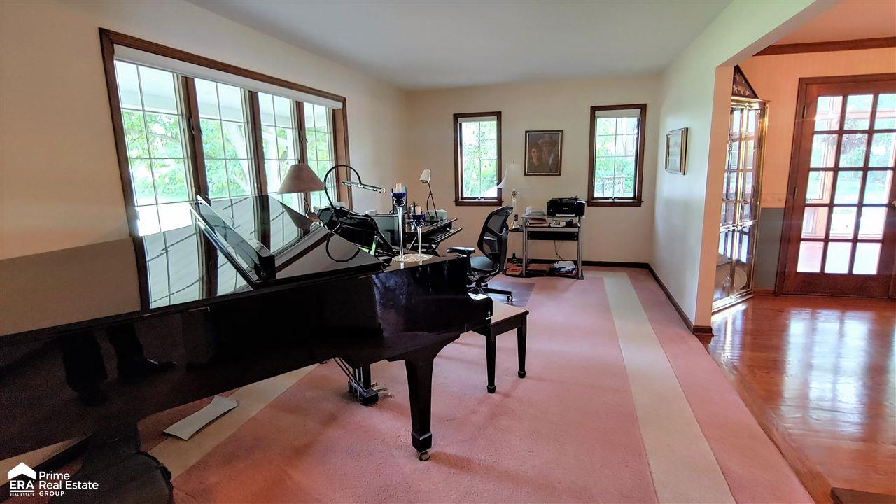 5011 North Gale Road Davison, MI 48423 - Photo 8 of 23 31390316-7.JPG