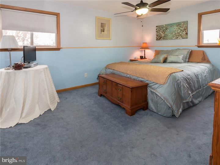 9005 Eastview Road Philadelphia, PA 19152 - Photo 9 of 21 Master Bedroom