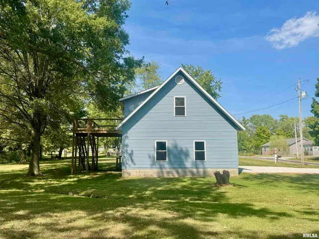 $174,999 | 602 South 4th Street, Dahlgren, IL 62828