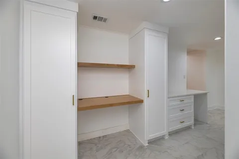 $425,000 | 1223 East Waco Avenue, Dallas, TX 75216