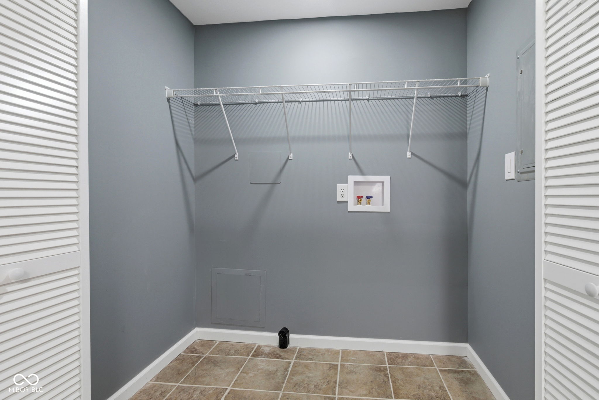 211 North Ridge Road Muncie, IN 47304 - Photo 21 of 23