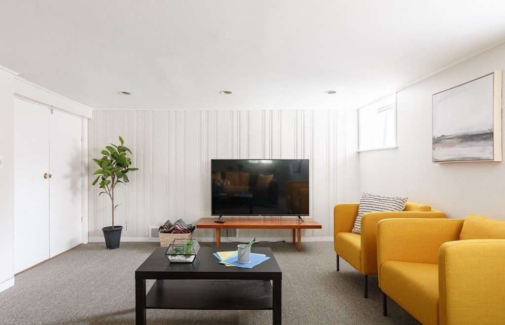 359 Appleton Street Arlington, MA 02476 - Photo 17 of 22