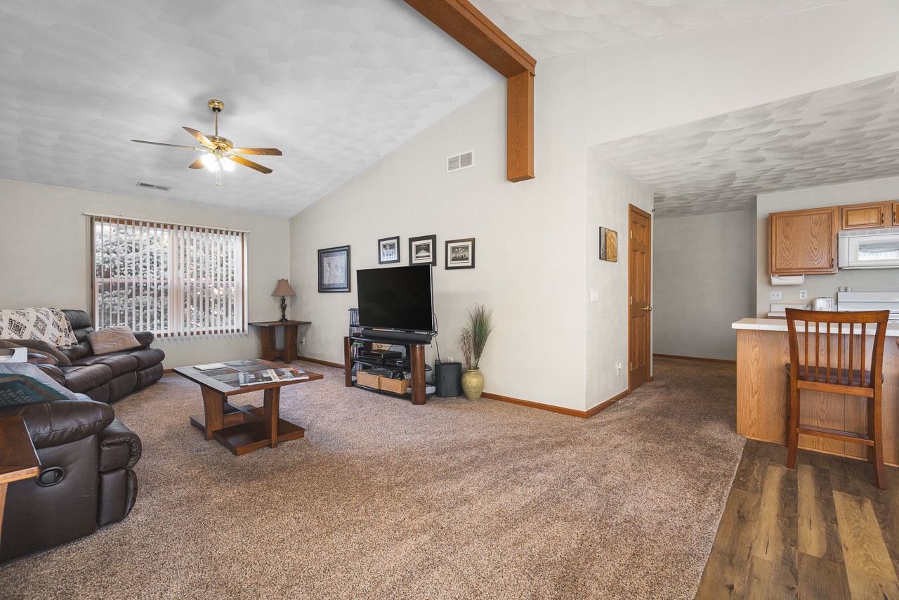 10135 Monarch Road, Unit 1 Roscoe, IL 61073 - Photo 5 of 17