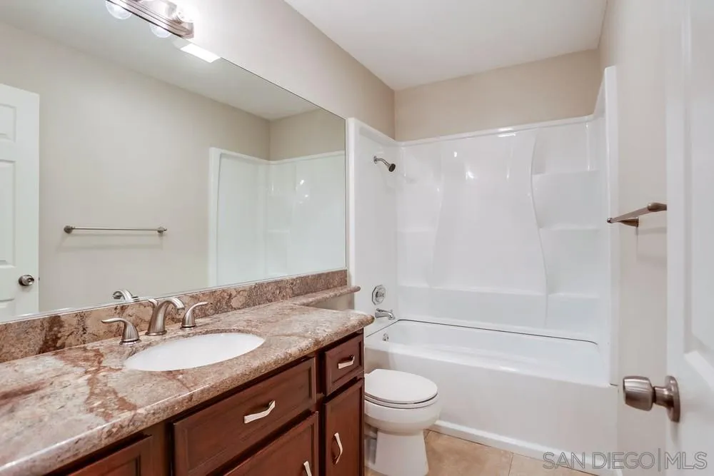 870 South Rancho Santa Fe Road, Unit C San Marcos, CA 92078 - Photo 15 of 31