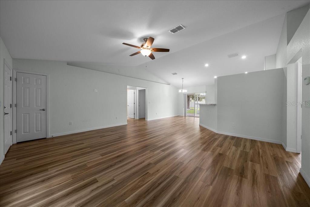 2471 Northwest 24th Road Ocala, FL 34475 - Photo 4 of 33 Gallery Image 4