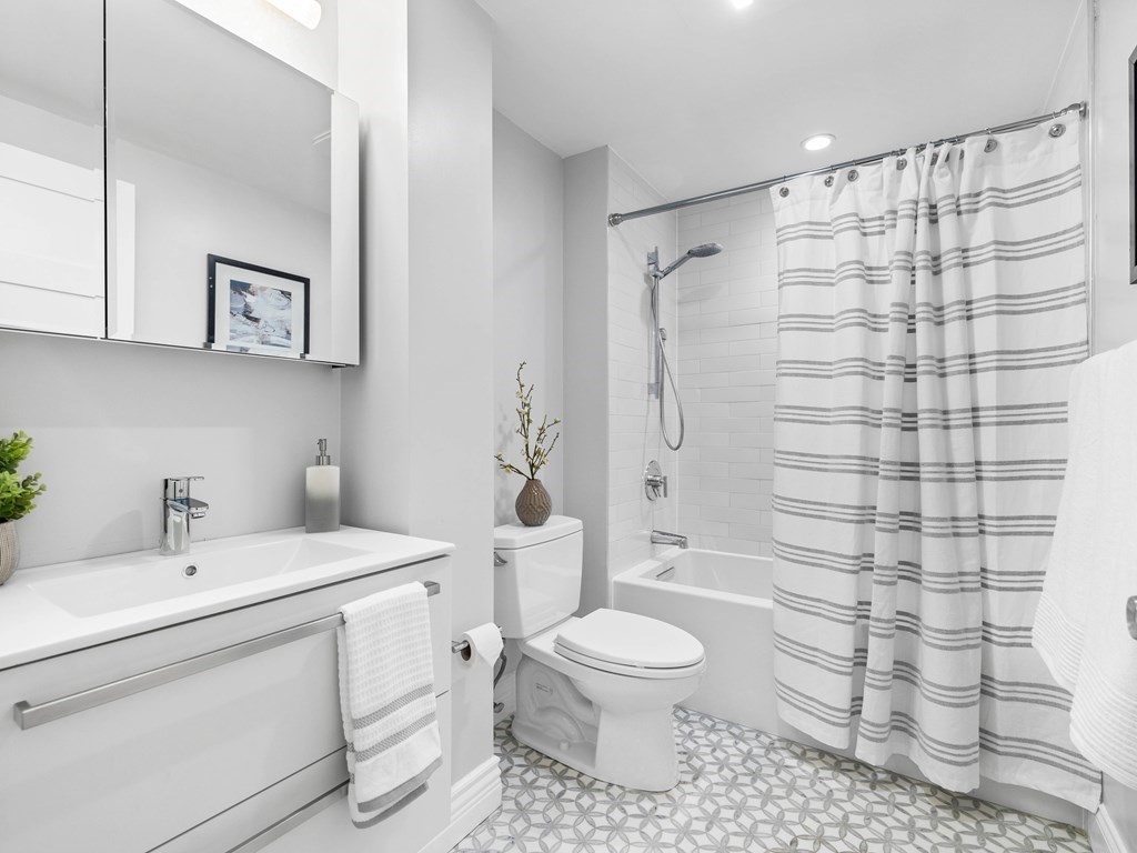 132 Middlesex Road, Unit 3 Brookline, MA 02467 - Photo 19 of 27