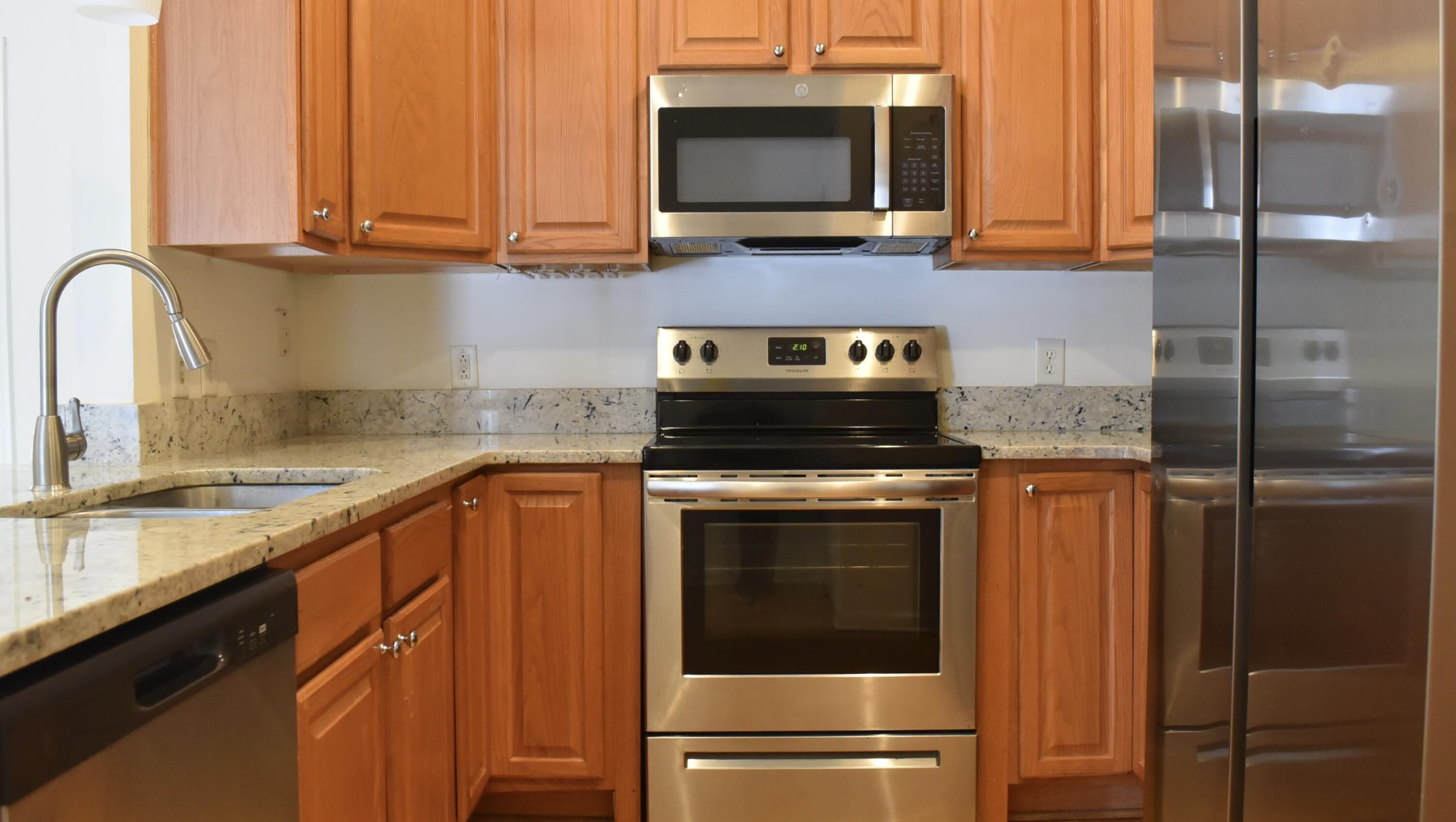 830 Jordan Street James Island, SC 29412 - Photo 16 of 34 DSC_2139