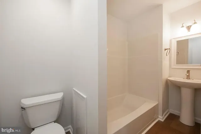 $1,695 | 554 Main Street, Unit 4, Royersford, PA 19468