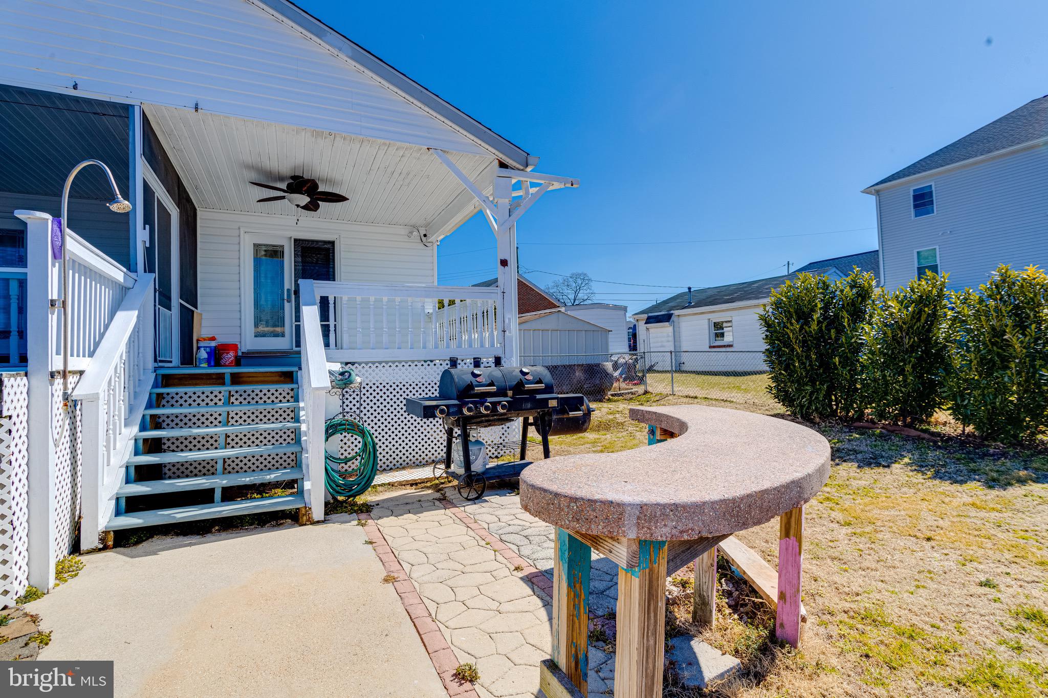 808 Creek Road Baltimore, MD 21221 - Photo 3 of 65 Gallery Image 3
