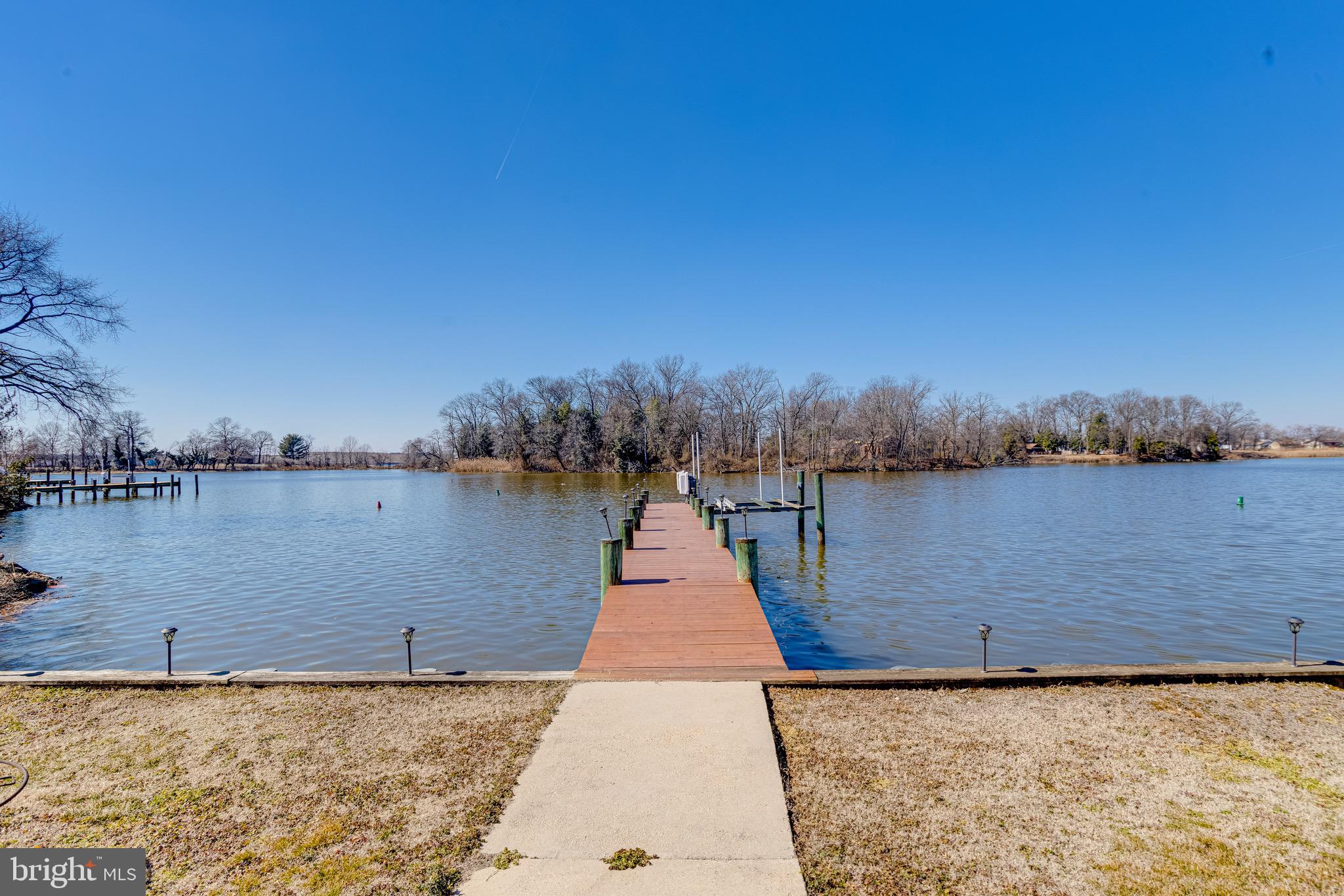 808 Creek Road Baltimore, MD 21221 - Photo 4 of 65 Gallery Image 4