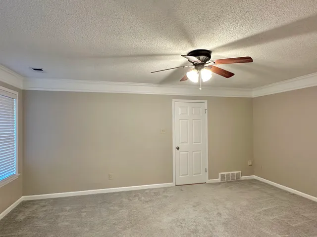 $289,000 | 7475 Kingsland Drive, Memphis, TN 38125