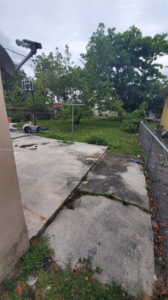 2980 Northwest 91st Street, Unit 1 Miami, FL 33147 - Photo 6 of 9 a view of a park