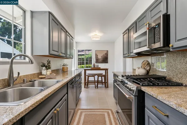 $880,000 | 125 Luella Drive, Pleasant Hill, CA 94523