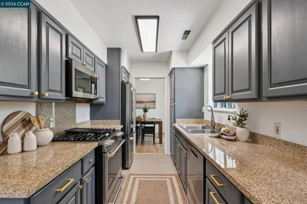 $880,000 | 125 Luella Drive, Pleasant Hill, CA 94523