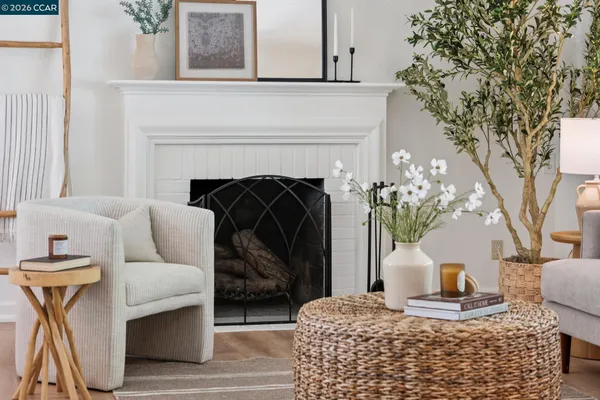 $880,000 | 125 Luella Drive, Pleasant Hill, CA 94523