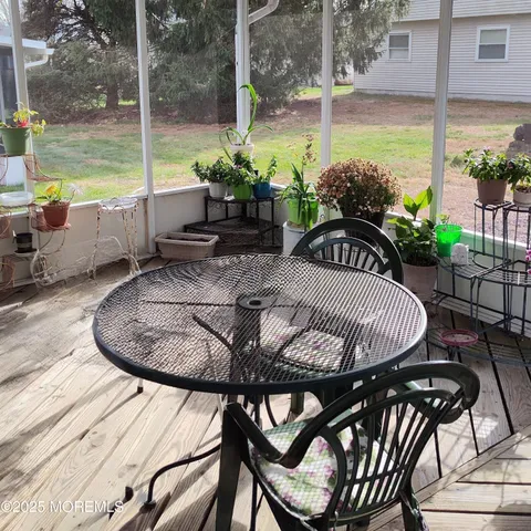 a en suite bathroom with a sink and mirror