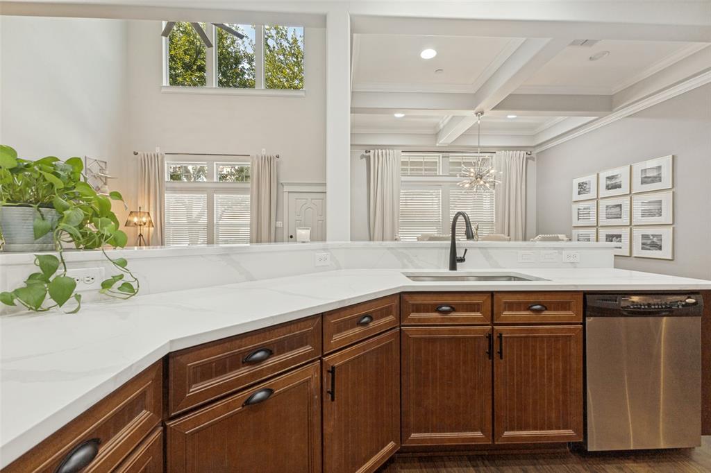 1600 Abrams Road, Unit 27 Dallas, TX 75214 - Photo 12 of 27 Gallery Image 12