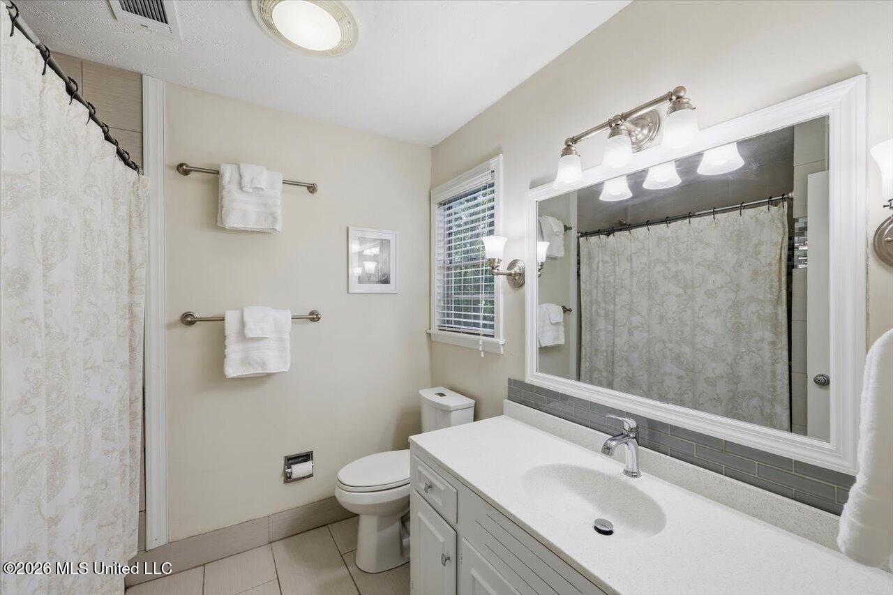 4626 Hazelwood Drive Jackson, MS 39211 - Photo 23 of 31 29-4626 Hazelwood Dr _ Home Tours MS