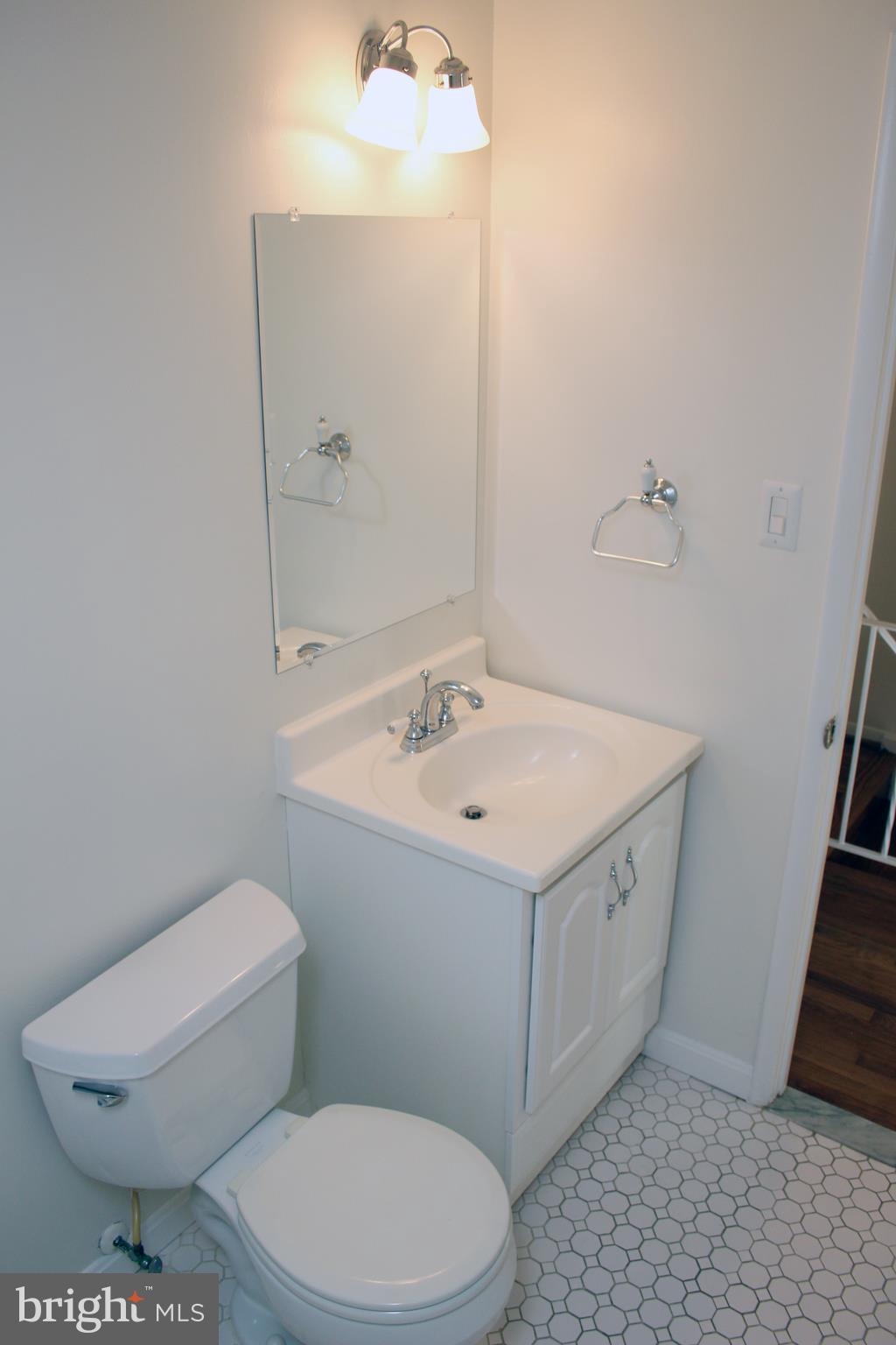 8807 Arliss Street Silver Spring, MD 20901 - Photo 21 of 30 Bath (Master)