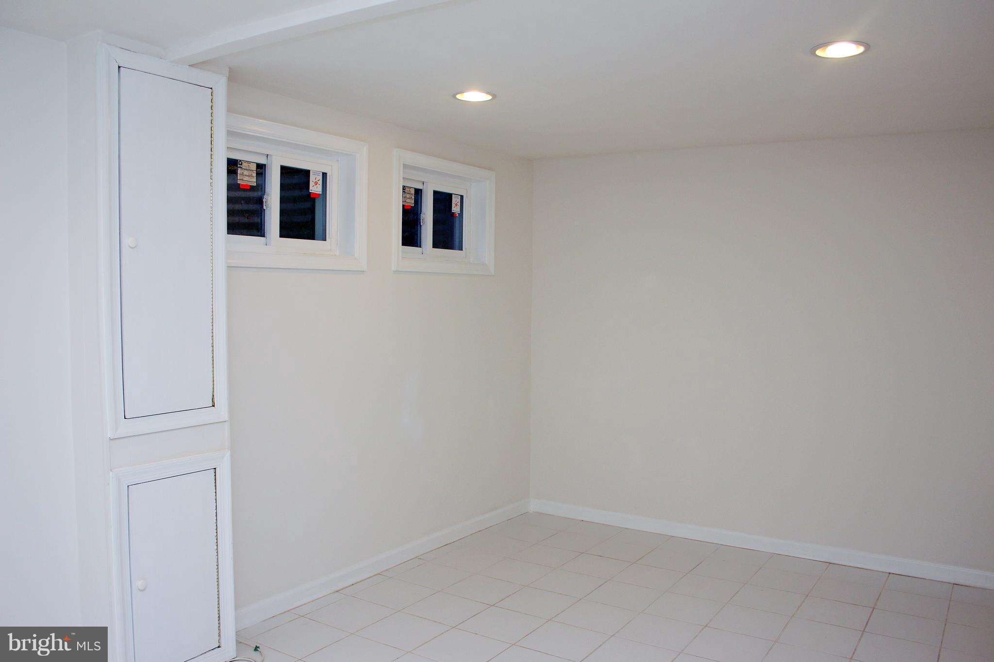 8807 Arliss Street Silver Spring, MD 20901 - Photo 27 of 30 Interior (General)