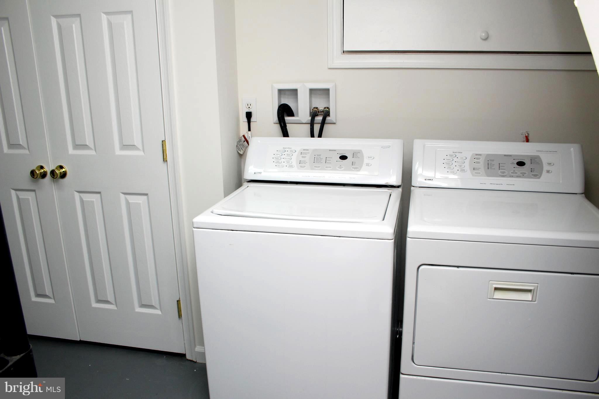 8807 Arliss Street Silver Spring, MD 20901 - Photo 28 of 30 Laundry room