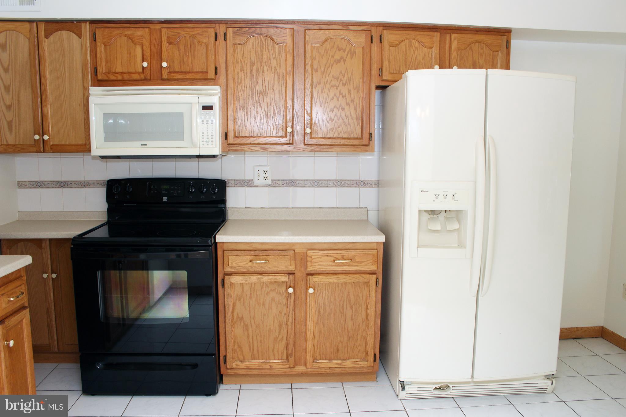 8807 Arliss Street Silver Spring, MD 20901 - Photo 10 of 30 Kitchen
