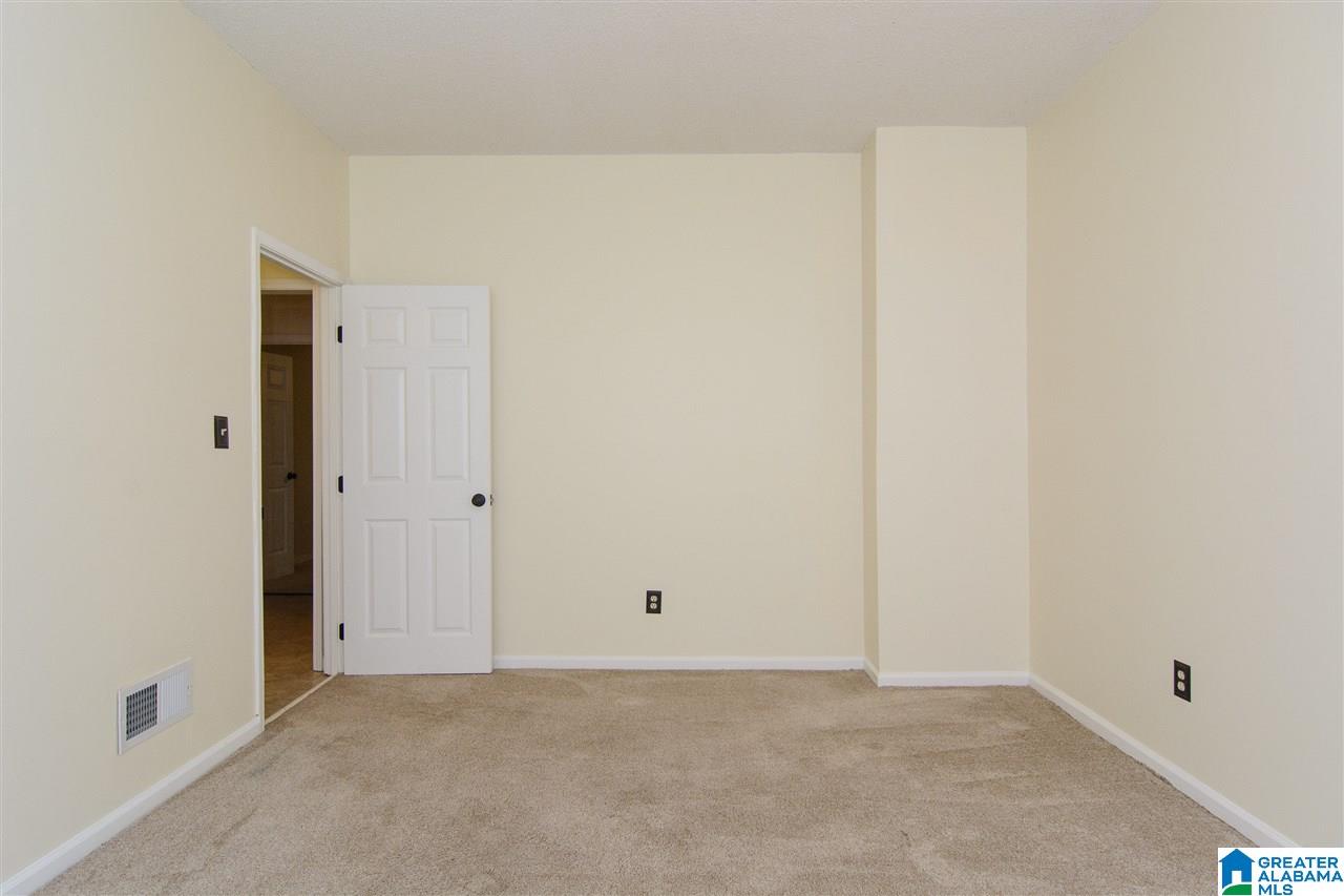 3759 Brookwood Road Birmingham, AL 35223 - Photo 31 of 36