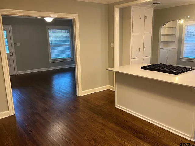 $1,950 | 514 East Charnwood Street, Tyler, TX 75701