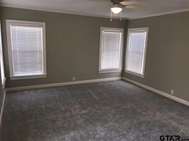 $1,950 | 514 East Charnwood Street, Tyler, TX 75701