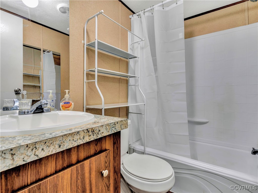 2593 Mountain Valley Road Vinton, VA 24179 - Photo 12 of 48 Gallery Image 12