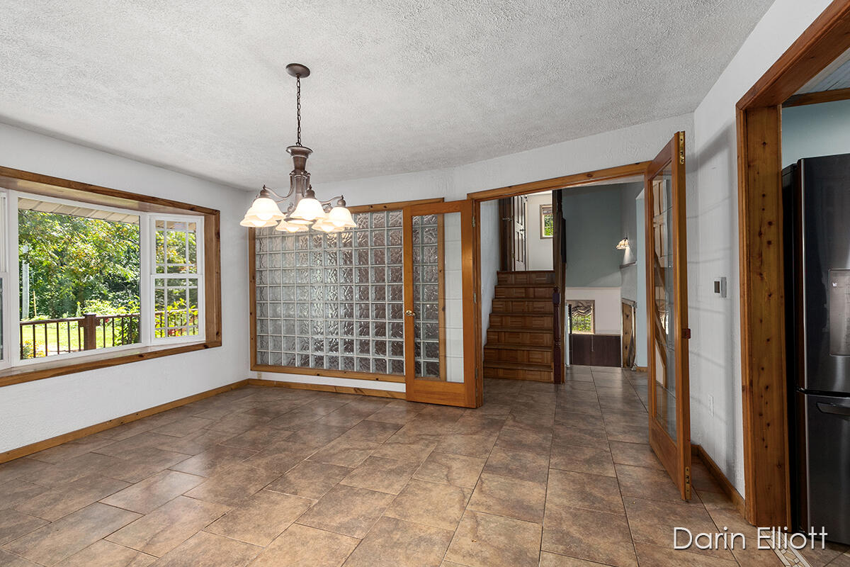 6734 Gould Road, Unit 1 Saranac, MI 48881 - Photo 8 of 43 IMG_1006