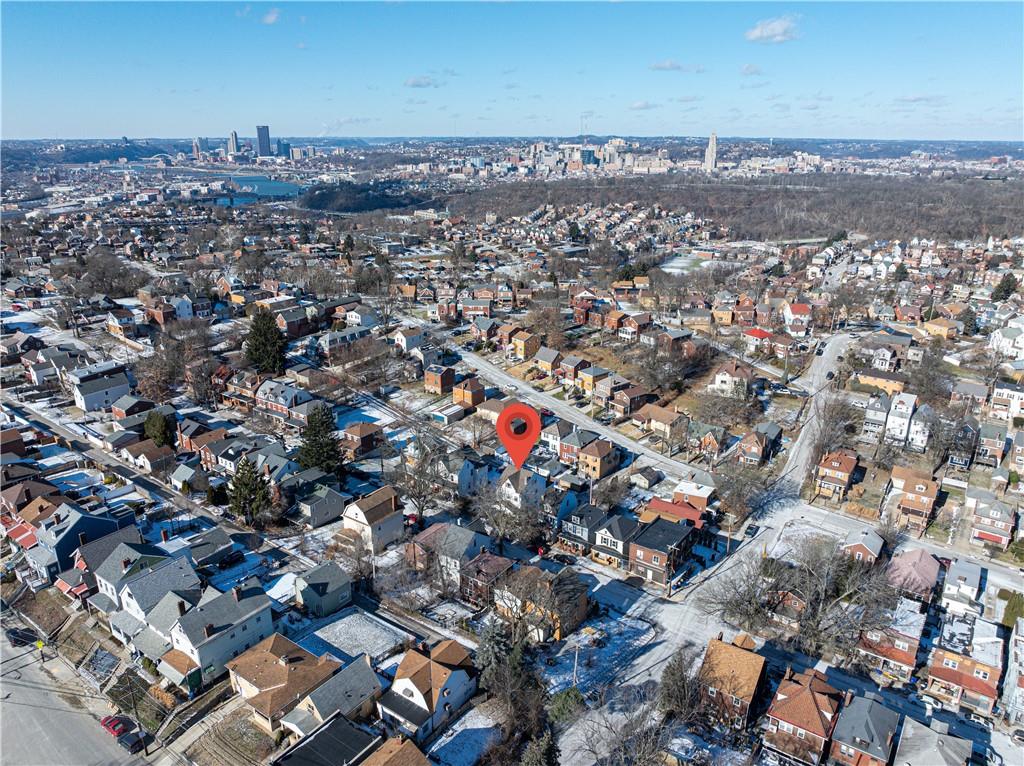 659 Montclair Street Pittsburgh, PA 15217 - Photo 14 of 18 an aerial view of a city