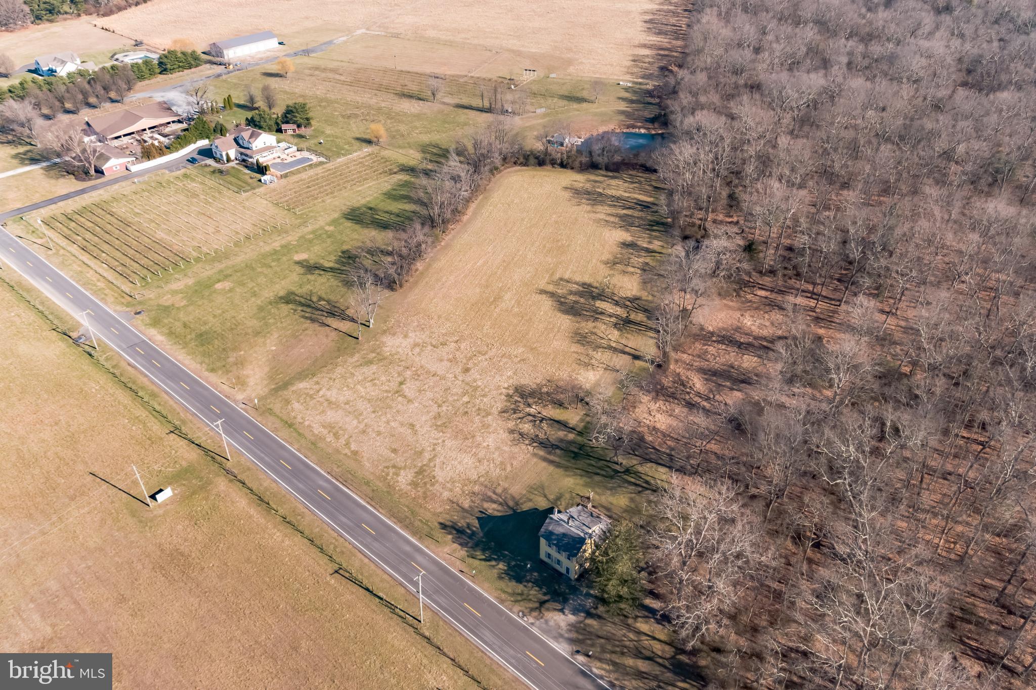 1332 Old Indian Mills Road Shamong, NJ 08088 - Photo 7 of 10 a view of a terrace view