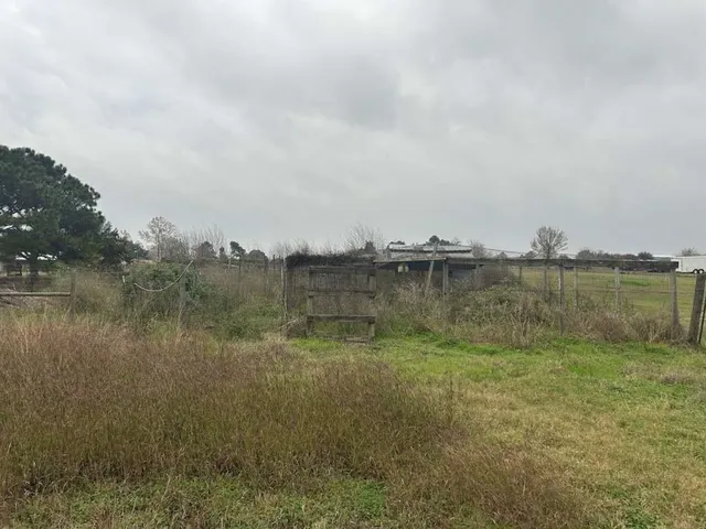 $173,999 | 6430 Brockstein Road, Sealy, TX 77474