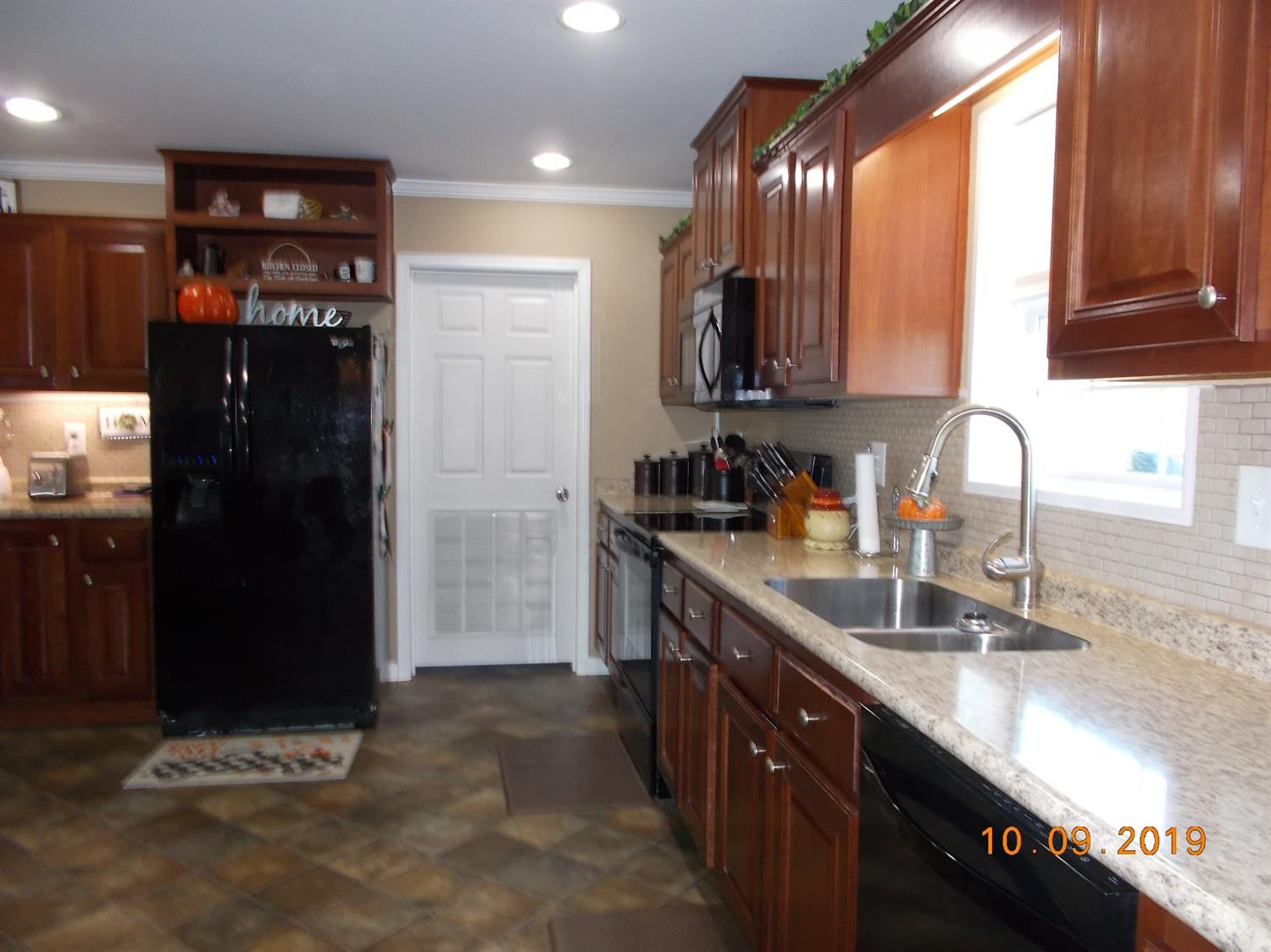 2720 Fox Road Jeffersonville, KY 40337 - Photo 11 of 57 Listing Photo