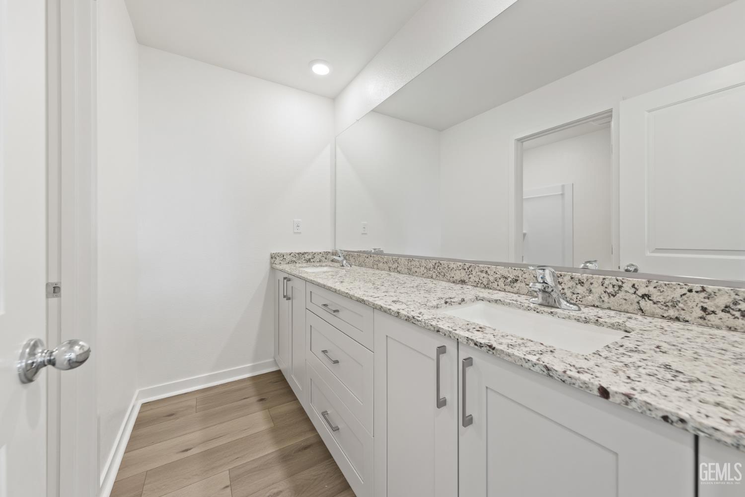 Undisclosed Address Bakersfield, CA 93313 - Photo 9 of 12 Gallery Image 9