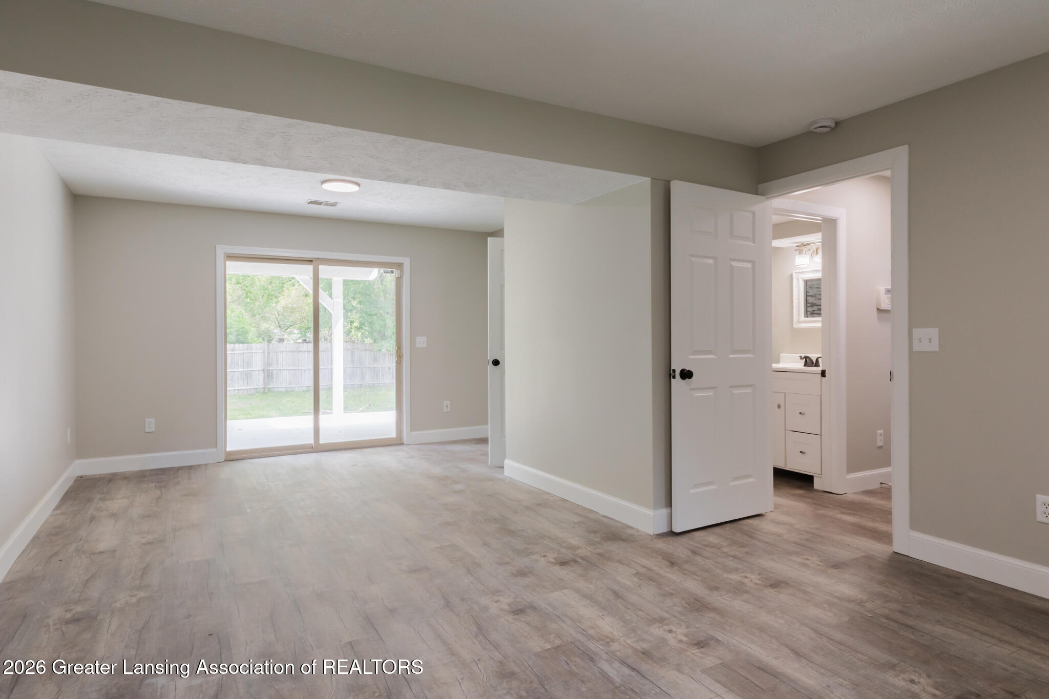 2822 Risdale Avenue Lansing, MI 48911 - Photo 19 of 32 2822Risdale19